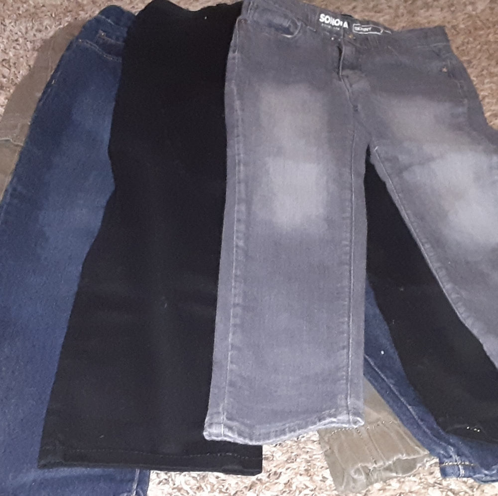 Lot of 4 Pants Boys size 8